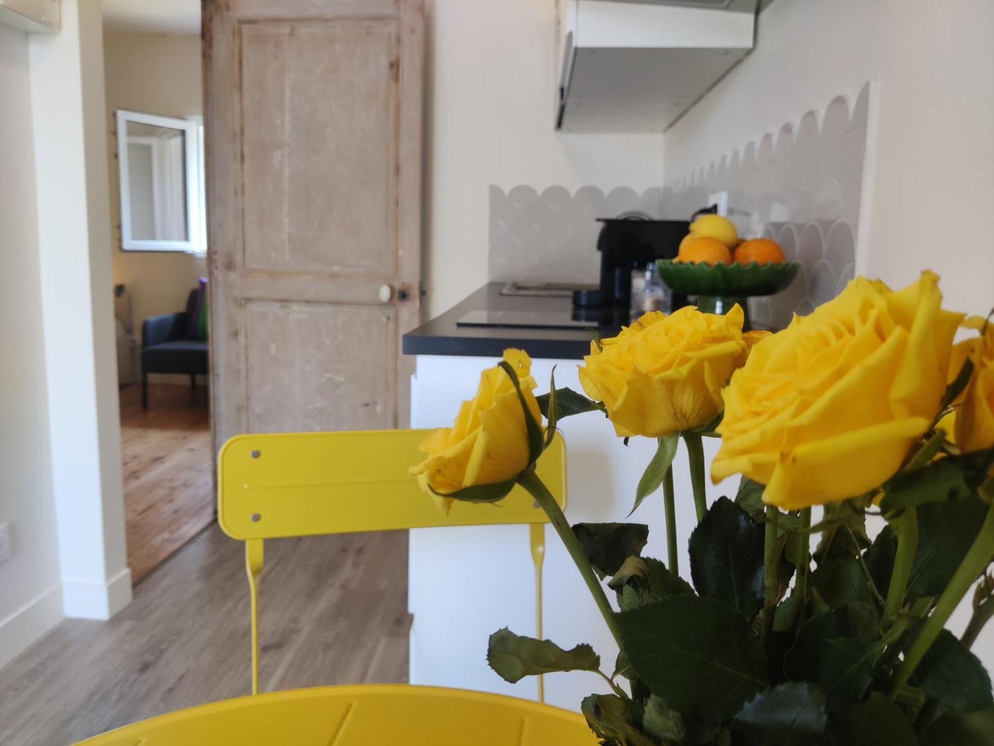 Bel Appart Renove Avec Terrasse Saint-Avertin Exterior foto