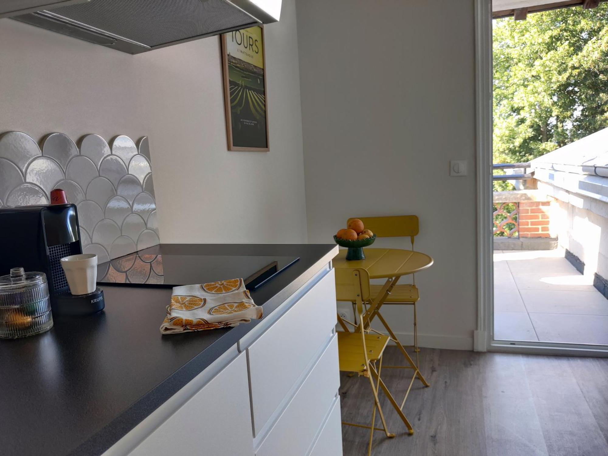 Bel Appart Renove Avec Terrasse Saint-Avertin Exterior foto